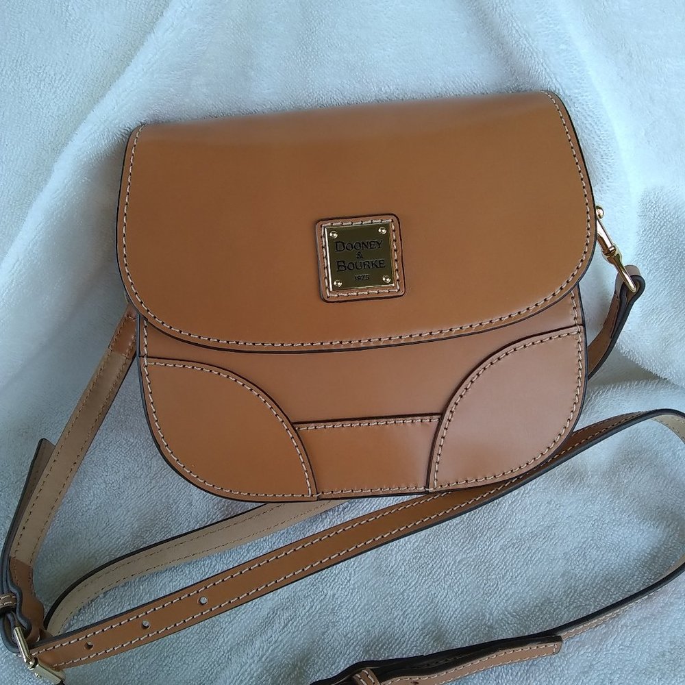 Selleria Saddle Crossbody Bag  NWT